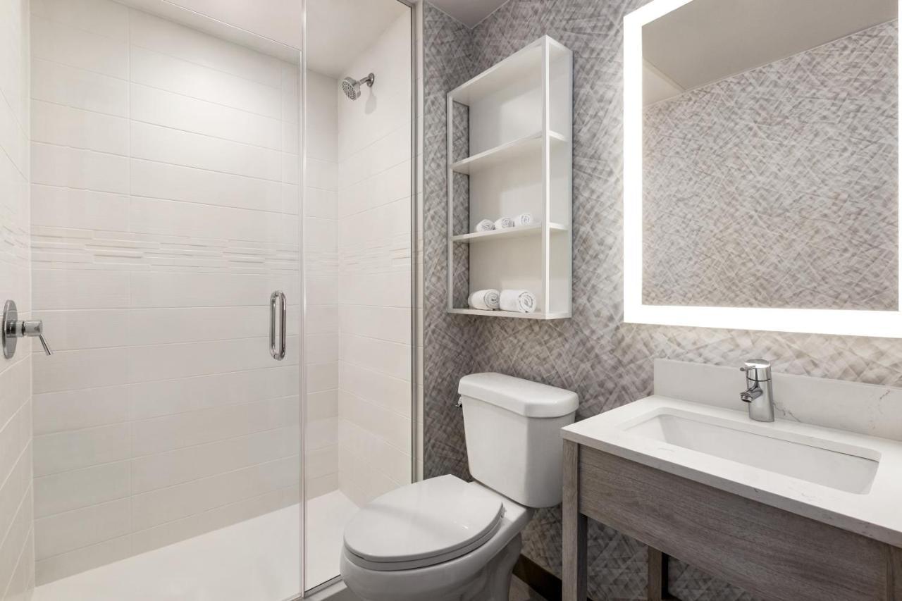 Holiday Inn Lic - Laguardia West, An Ihg Hotel Nowy Jork Zewnętrze zdjęcie